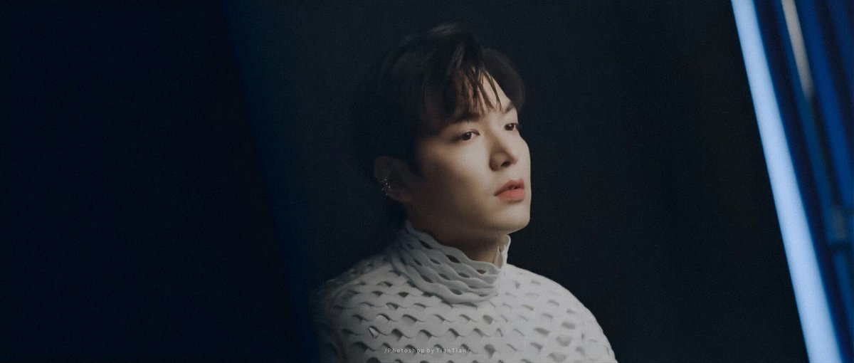 VotingLee's tweet photo. Lee MinHo | 2022 SEASON'S GREETINGS
Wuli敏镐，周一愉快~
https://t.co/hv7K3ROxNq
One vote a day. Vote for #LeeMinHo !! https://t.co/pgKCI4I8RL