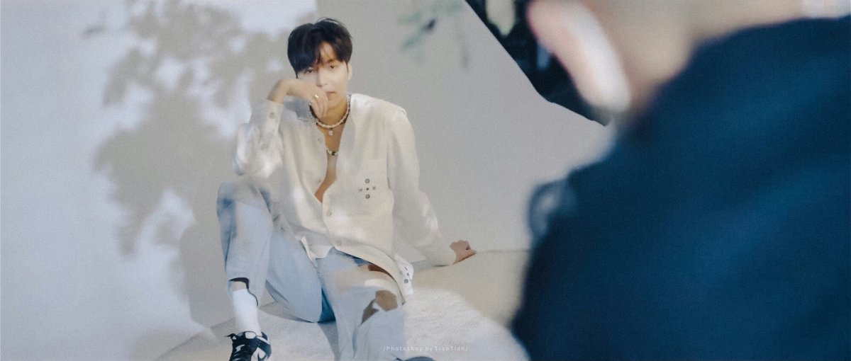 VotingLee's tweet photo. Lee MinHo | 2022 SEASON'S GREETINGS
Wuli敏镐，周一愉快~
https://t.co/hv7K3ROxNq
One vote a day. Vote for #LeeMinHo !! https://t.co/pgKCI4I8RL