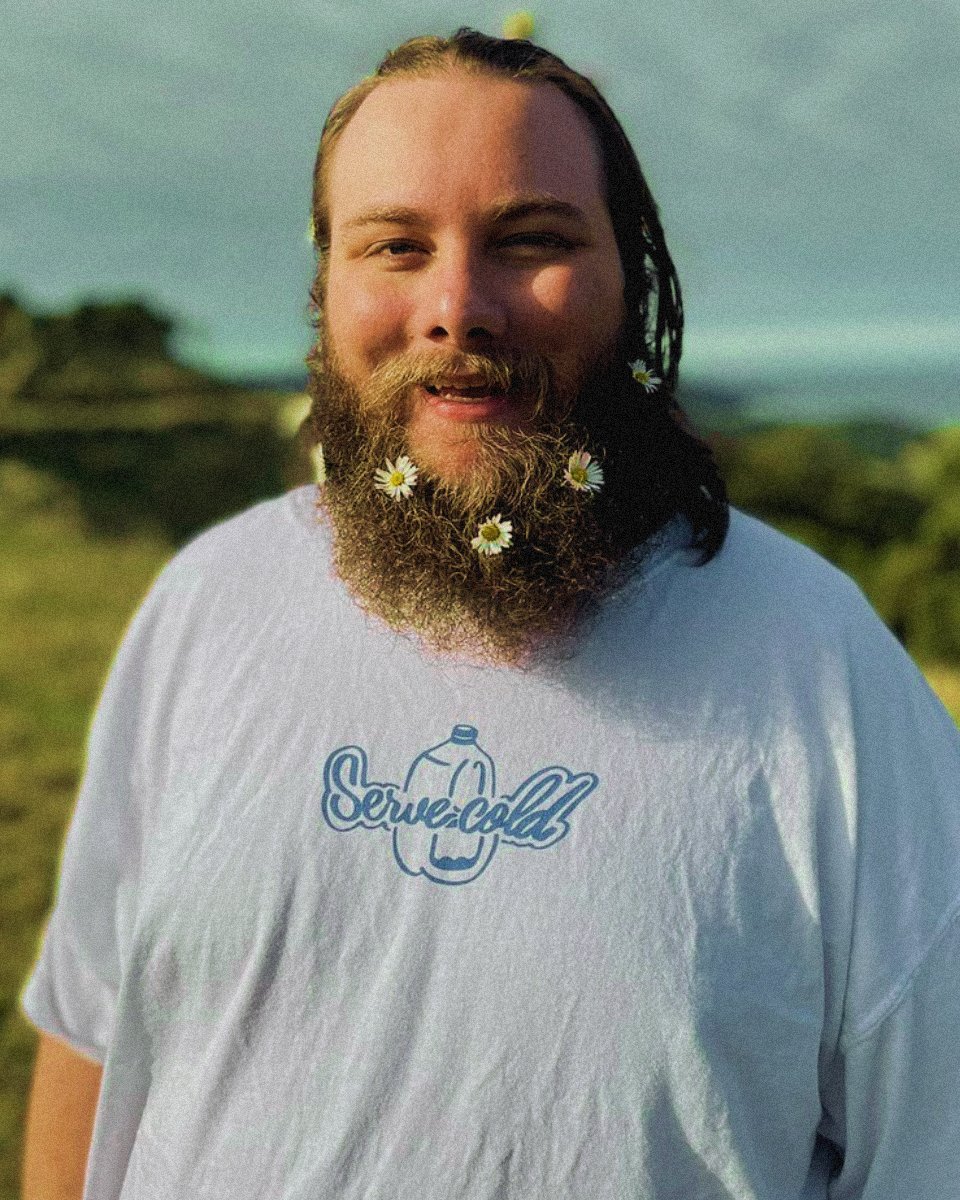 OneGroggyBoy's tweet photo. he has a soft side too, y'know? https://t.co/HJLxUDrxbZ
