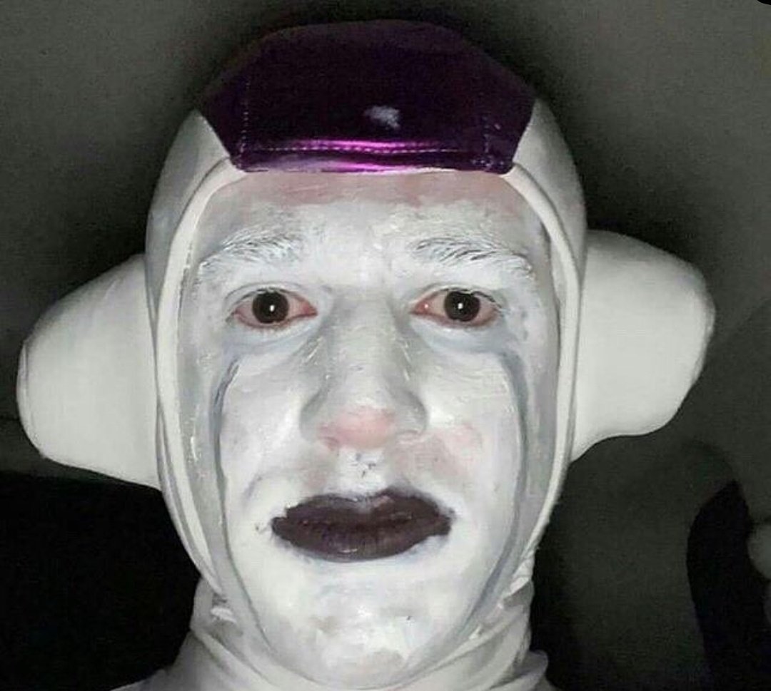 me making a male muse so i can fuck dudes in the ass