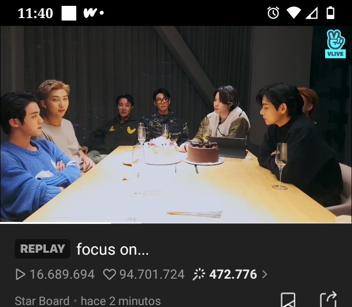 Lalyc5's tweet photo. 5:47 minutos es lo único que se ve en vlive https://t.co/RDo4CnXk5F