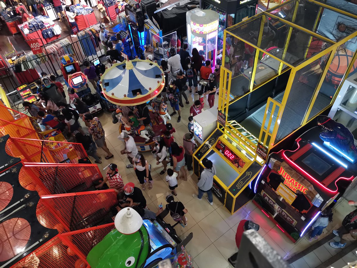 タイムゾーンが復活してました！ タイムゾーンとはフィリピンのゲームセンターで子供達に大人気の施設です！