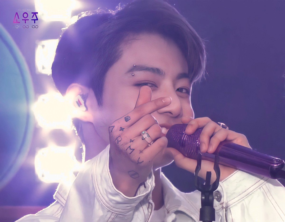 jjang_jiang's tweet photo. @BTS_twt https://t.co/BlBK9BREIN