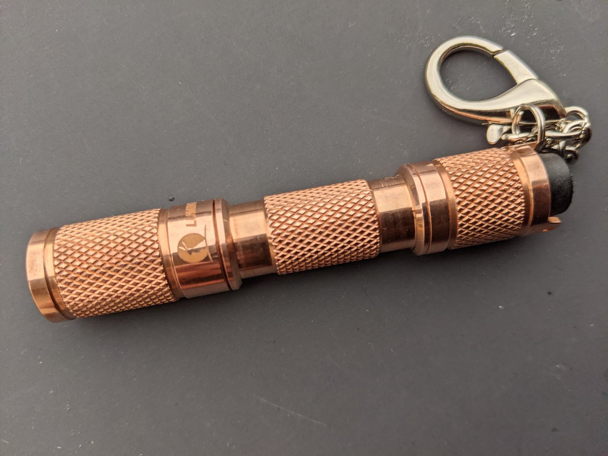 green501tsuru's tweet photo. 届いた［・∀・］
はじめまして、ミントちゃん！
#lumintop
#toolaaa
#copper
#nichia
#金属エイジング https://t.co/sJBiQ7kKjX