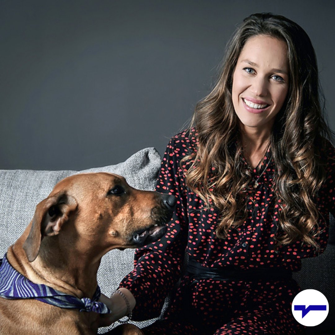 De missie van Laurence Van Tongerloo, auteur van het boek 'Snoep Dog', focust op het mooier maken van de planeet. Zorg dragen voor je huisdier, met de nadruk op honden, past perfect in dit plaatje. Verder lezen kan hier: readmylips.be/thomas-van-eec…