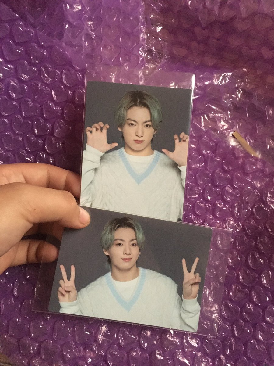 __jeykeey's tweet photo. Im so happy today cuz BTS won 3 awards Favorite Duo/Group, Favorite Pop Song - Butter and Artist Of the Yearπ And at the same my Jk has arrived huhu THANK YOUU SO MUCHH FOR THIS @taehlovr3 Donβt worry I will take good care of Jungkookπ₯Ίπ #minafeedbacks https://t.co/27jGnP97ro