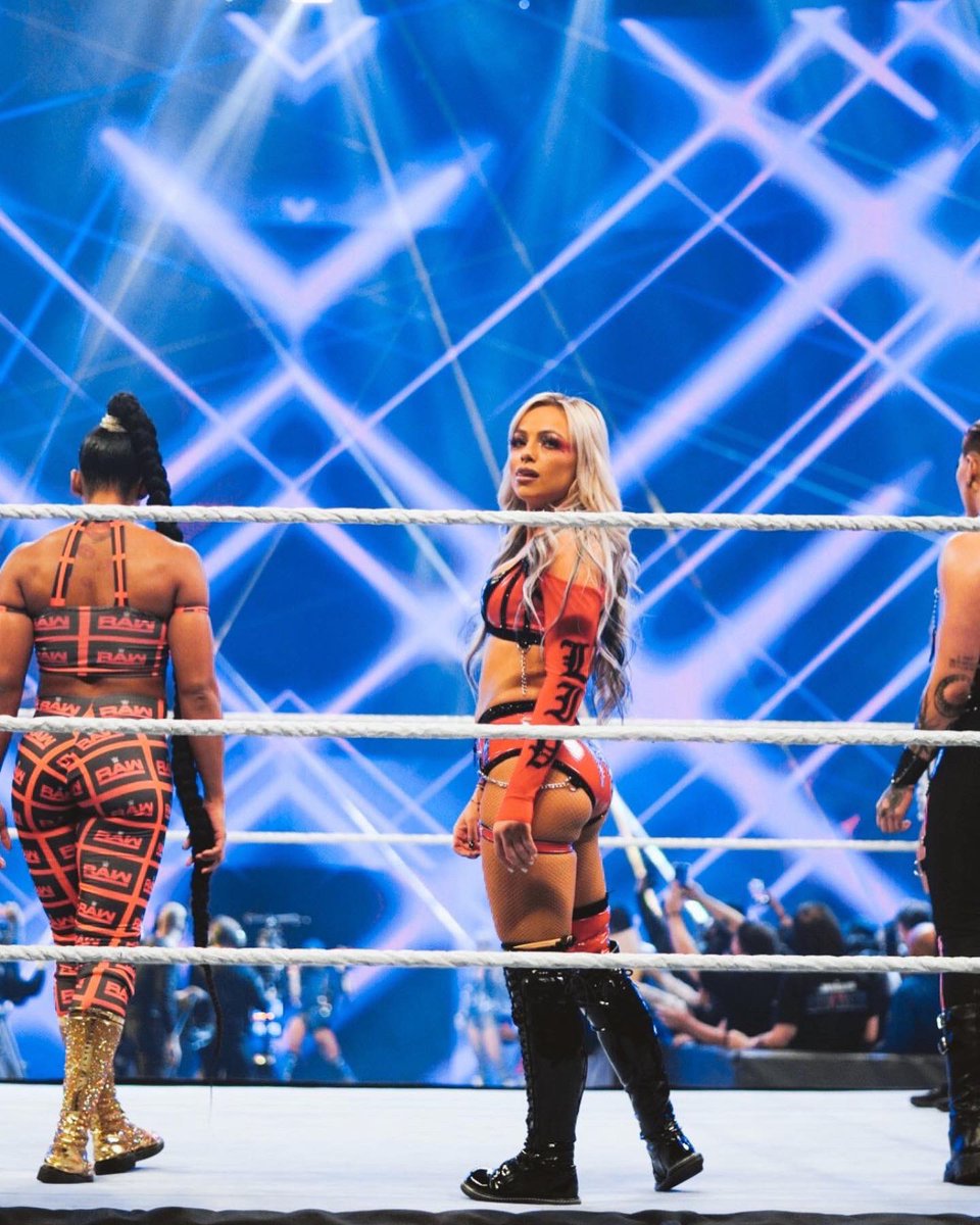 YaOnlyLivvOnce's tweet photo. Keep watching 👅 https://t.co/d5we7JbZqt