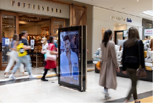 In Victoria, Retail audience volumes have reached 107% compared to 2019 levels. 

We anticipate these numbers to increase over the next few months. Bring on Summer!

Source: DSpark data, aggregated weekly volumes across oOh! Retail locations, week ending 8th Nov 2021