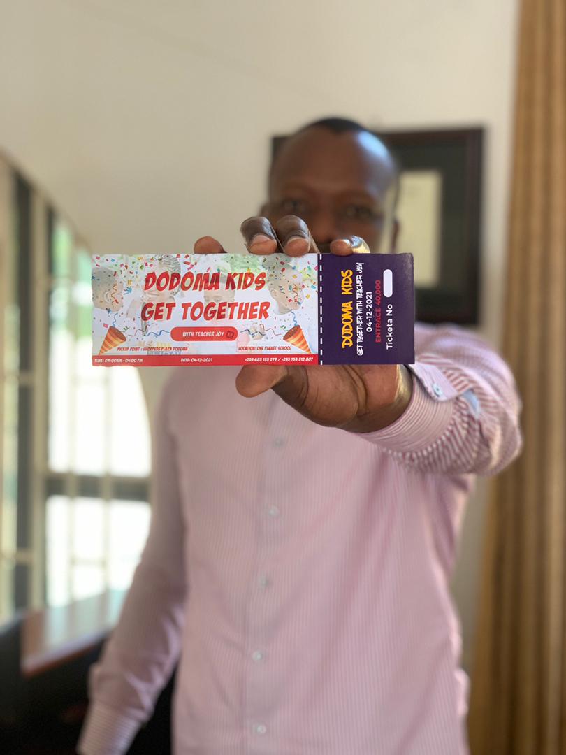royalmediatz's tweet photo. 𝐃𝐎𝐃𝐎𝐌𝐀 𝐊𝐈𝐃𝐒 𝐆𝐄𝐓 𝐓𝐎𝐆𝐄𝐓𝐇𝐄𝐑 itafanyika 4th December @OnePlanetInt

Tickets ziko tayari...kama unaona nouma kumcheki ticha @JoyceMwalimu, njoo DM kwangu nikuuzie chap.

Wazazi mlioko Dodoma na mna watoto wenye mahitaji maalum, waleteni pia.

Kindly Rt https://t.co/zNzlysKqBl