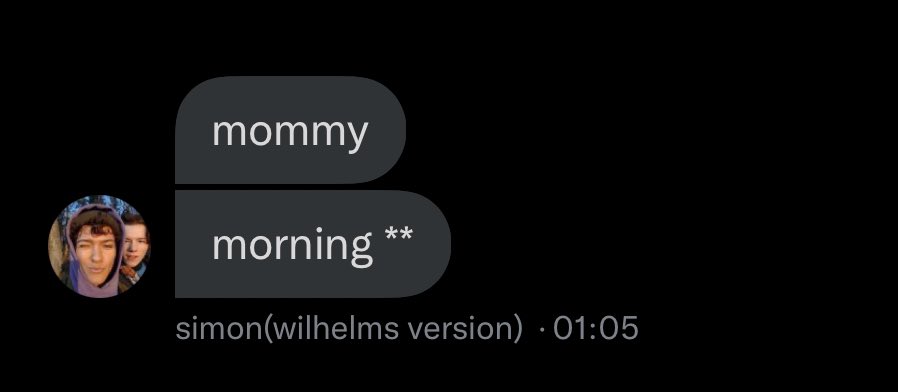 roshisurdad's tweet photo. HUH this gc is confusing i swear https://t.co/5ZTPBf8VJw