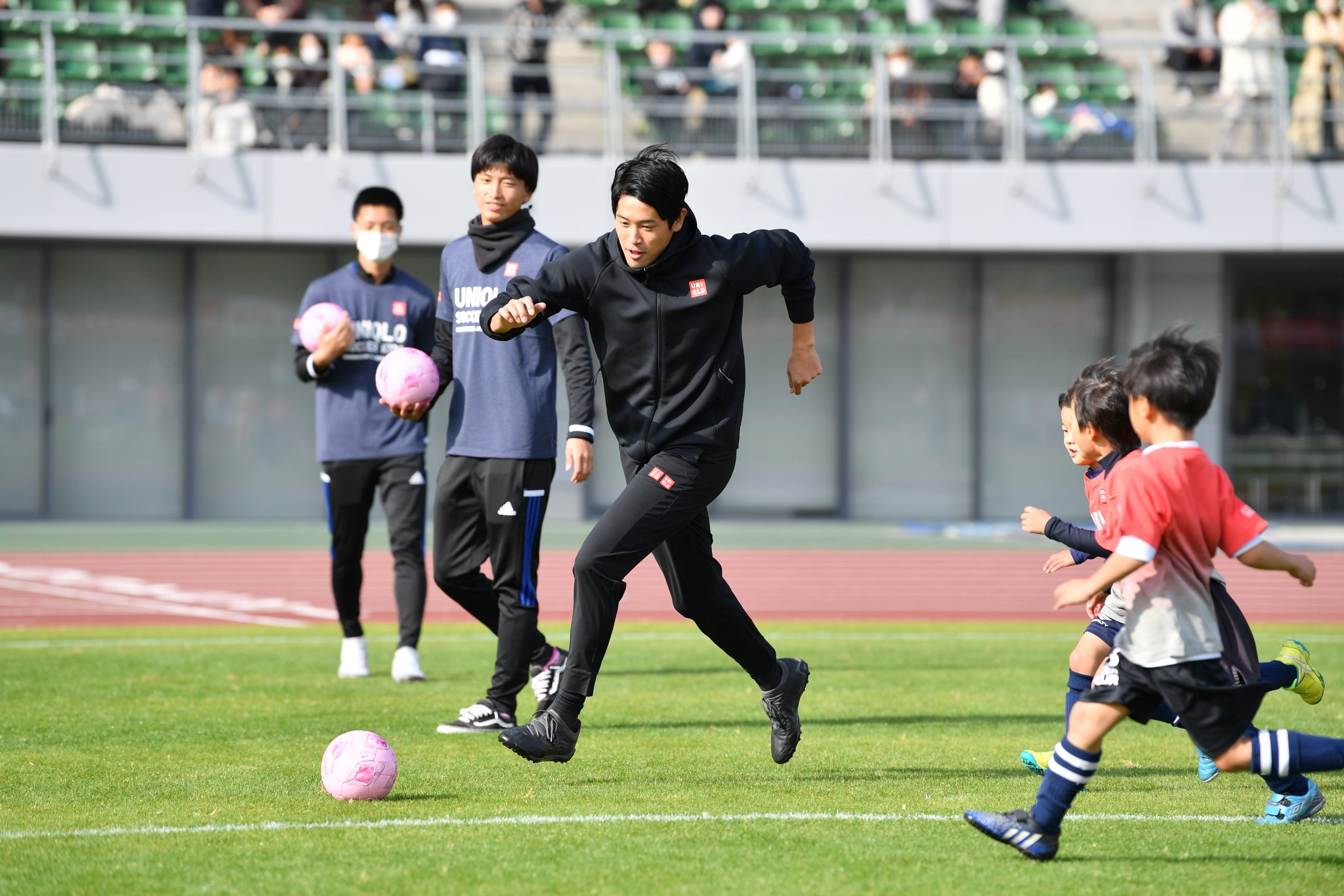 NIKE 140 ジュニア レプリカユニフォーム 1st 内田篤人 2018 NIKE 140 ジュニア レプリカユニフォーム 1st 内田篤人 2018