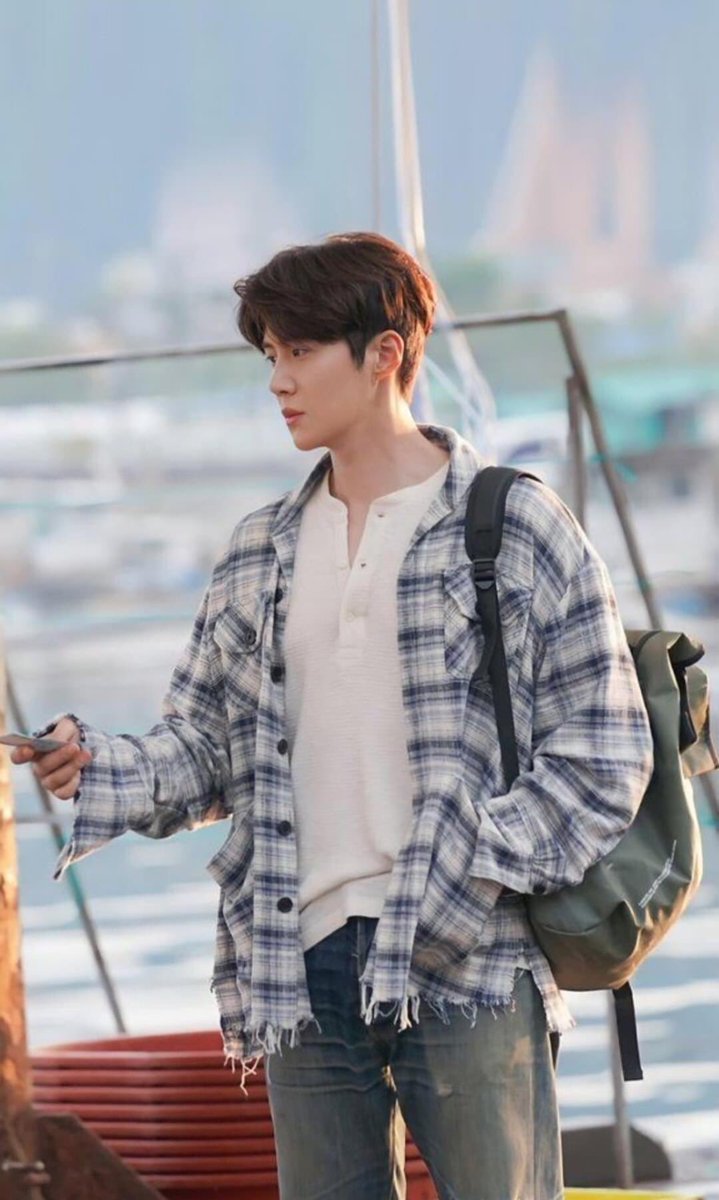 prettywoman666's tweet photo. 💙💙💙💙
HAPPY 8M SEONHO__KIM
#TheReason8sYou #KimSeonHo #김선호 https://t.co/VX37yyaxpu