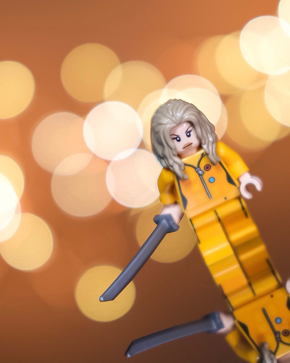 flyglychin's tweet photo. Revenge is a dish best served cold
~ #killbill 

#thebride #beatrixkiddo #fightspace #jumpsuit #tracksuit #fight #revenge #custom #moviequotes #legomoc #bokeh #bokehlicious #lightorb #minimalart #PopCulture #lowkey #reflection #afol #minifigure #LEGO #fujifilm #brickin_dc https://t.co/JeoWhvC232