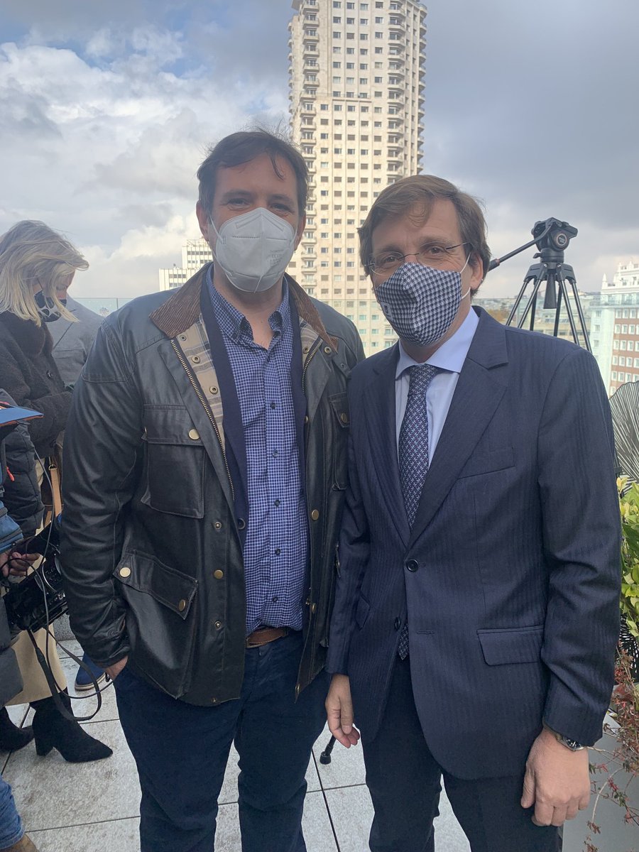 FrayLuisSCJ's tweet photo. El Fray Luis de León participa en la apertura de la nueva Plaza de España.

#PlazaEspaña #NosGustaMadrid https://t.co/CNP10YgGs5