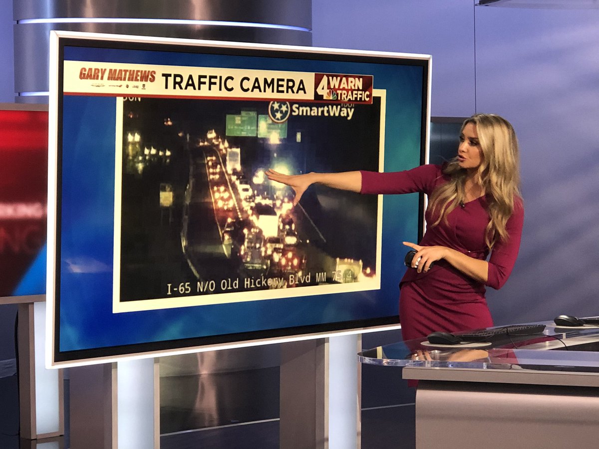 WSMVHollyT's tweet image. #4WARN #TRAFFIC... Problems on I-65 SOUTH on the SOUTH side... More on @WSMV!