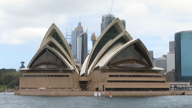 OWorldRecord's tweet photo. The #SydneyOperaHouse is a great #architecturalwork of the 20th century that brings together multiple strands of creativity and innovation in  architectural and structural design. It comprises three groups, ‘shells’ which roof two main performance halls and restaurant.
#owr https://t.co/PtjT1FUO57