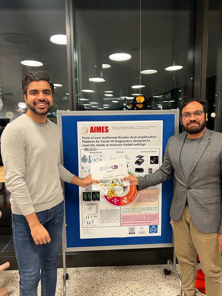 Last week <a href="/a_h_m_a_d_17/">Ahmad</a> and @KTHaragan won the Best Poster prize at the 2nd KI conference on Sustainable Development presenting our low cost centrifugal platform for COVID-19 diagnosis. 

<a href="/scilifelab/">SciLifeLab</a> <a href="/KTHuniversity/">KTH Royal Institute of Technology</a> <a href="/RussomAman/">aman</a> <a href="/pelechanolab/">Pelechano lab</a> 

#microfluidics