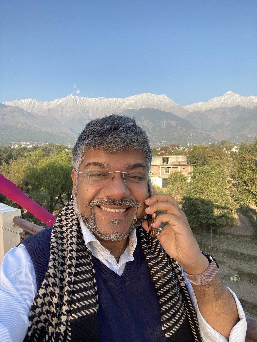 thevaibhavag's tweet photo. #Dharamshala #HimachalDiaries #Himachal at #DPolo #Lunch #Phoneringing https://t.co/wzLOMHAEDy