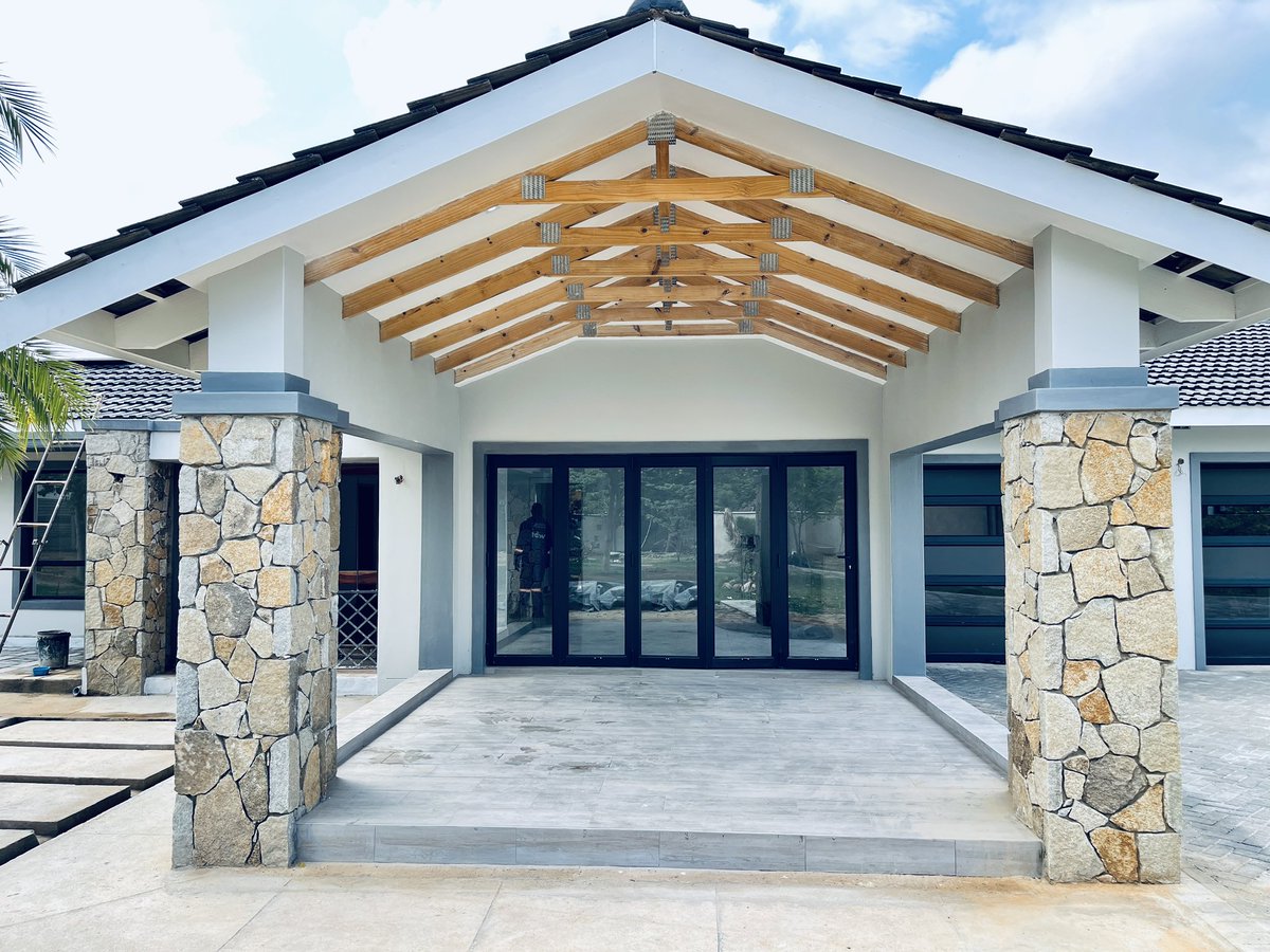 So glad that we’re on track to have this family move into this house by #Christmas. This extension &amp; renovation is moving well &amp; has surpassed client’s expectations. 

#HomeMakeOver #Construction #renovation