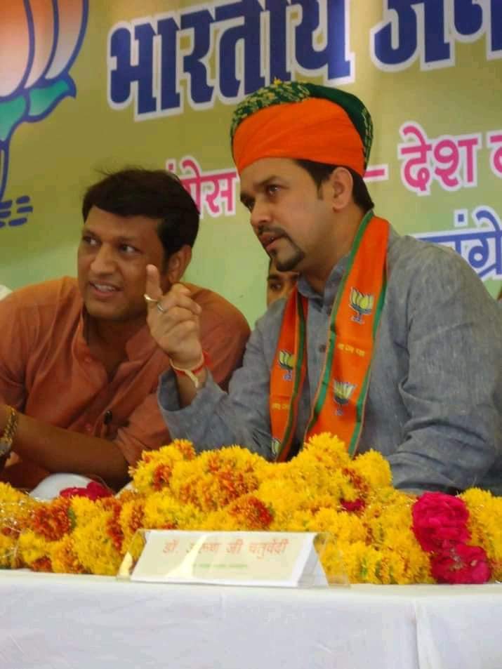 Dbadetia07's tweet photo. अभावीप पूर्व प्रदेश संगठन मंत्री, भाजयुमो राजस्थान के पूर्व प्रदेश अध्यक्ष,हम सबके आदर्श भाजपा राजस्थान के प्रदेश कार्यकारिणी सदस्य,प्रभावशाली व्यक्तित्व बड़े भैया ऋषि बंसल लोहागढ़ को जन्मदिन की हार्दिक शुभकामनाएं ओर बधाई।। @RishiBansalJpr 💐👏 https://t.co/t9iauFxW1t