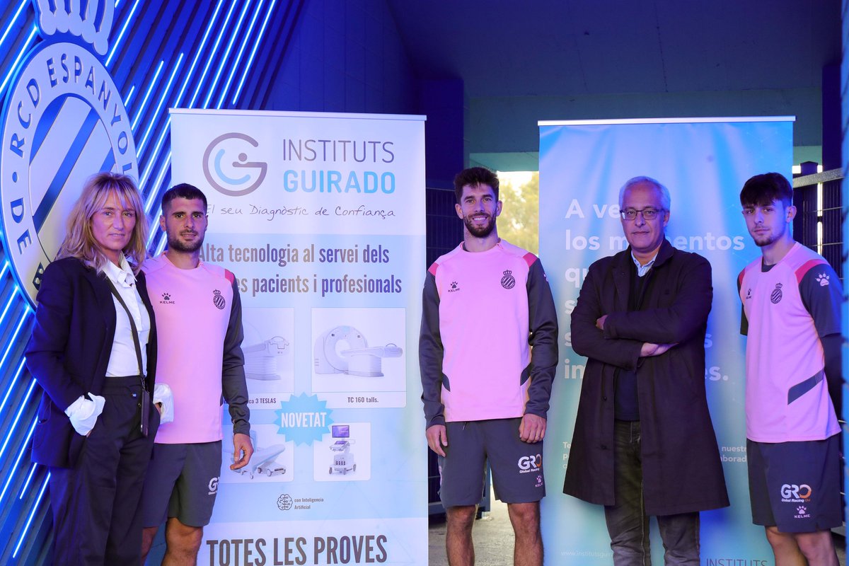 RCDEspanyol's tweet photo. 📸🤝 Visita del nostre proveïdor oficial, @inst_guirado, a la CE Dani Jarque. Gràcies per la confiança! 

#RCDE https://t.co/sKXiQXiihw