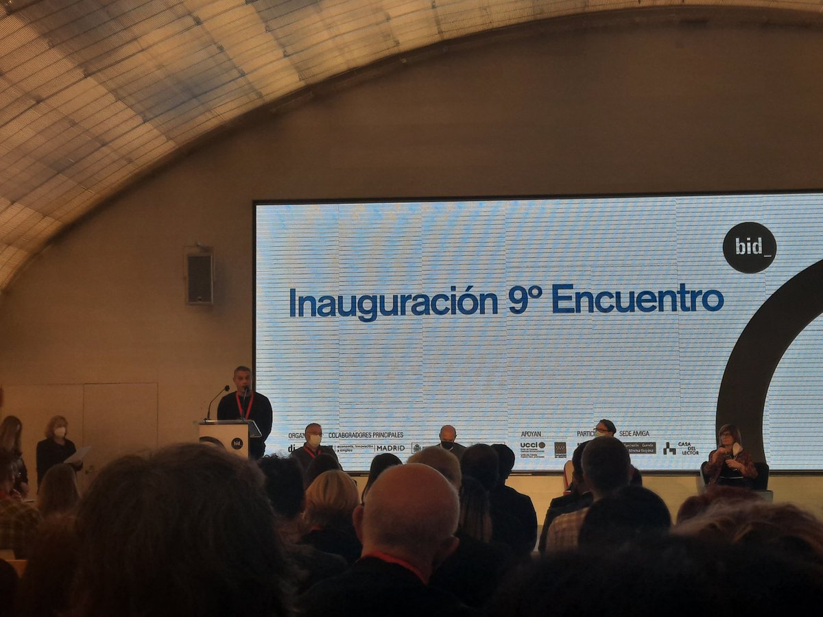 "No solo hay que hacer diseño, hay que hacer diseño para la gente". Interviene <a href="/nachourbina/">Ignacio Urbina</a> como miembro del comité asesor de <a href="/bid_dimad/">Bienal Iberoamericana de Diseño</a>, editor de <a href="/DIconexiones/">di-conexiones</a> y miembro del comité científico y asesor de nuestra publicación.