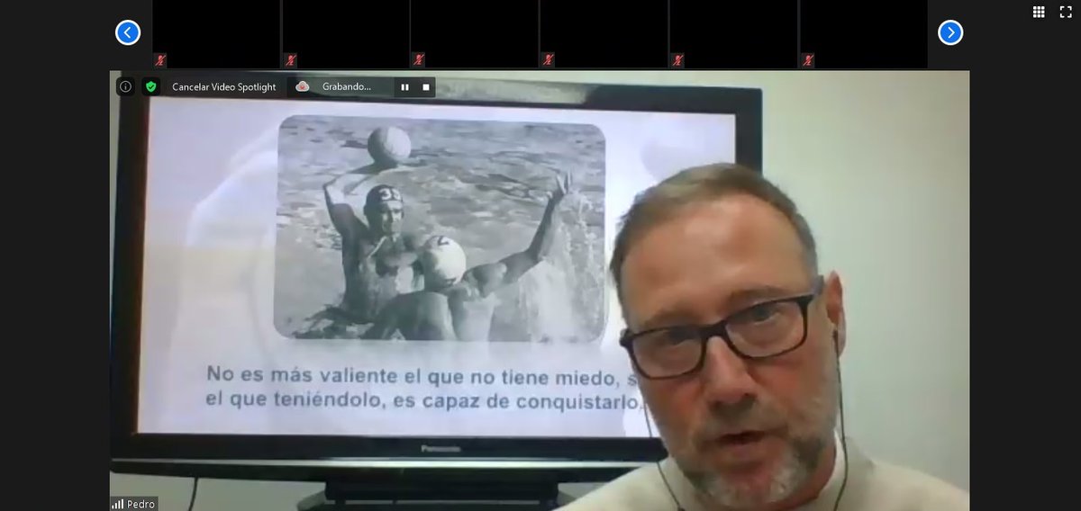 JASPAIN's tweet photo. Pedro García Aguado @pgaguado imparte la primera ponencia del programa #ZSHAKE #TuFuturoEsTuyo que desarrollamos junto a @ZurichSeguros y @zfoundation. Hoy habla con los jóvenes que nos acompañan de éxito y fracaso. ¡Comenzamos! https://t.co/EHYSImKdmd