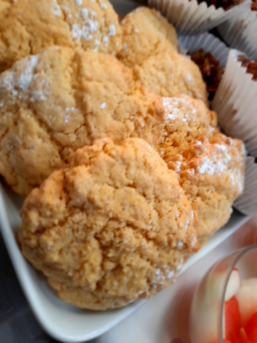 Salad bar, homemade bread and custard biscuits @WorsbroughBank #Foodie #saladbar #shortbread @UltCaterlink <a href="/MStreeting/">Michael Streeting</a> <a href="/JoanneNunney/">Joanne Nunney</a> <a href="/caterlink_ltd/">Caterlink Ltd</a>