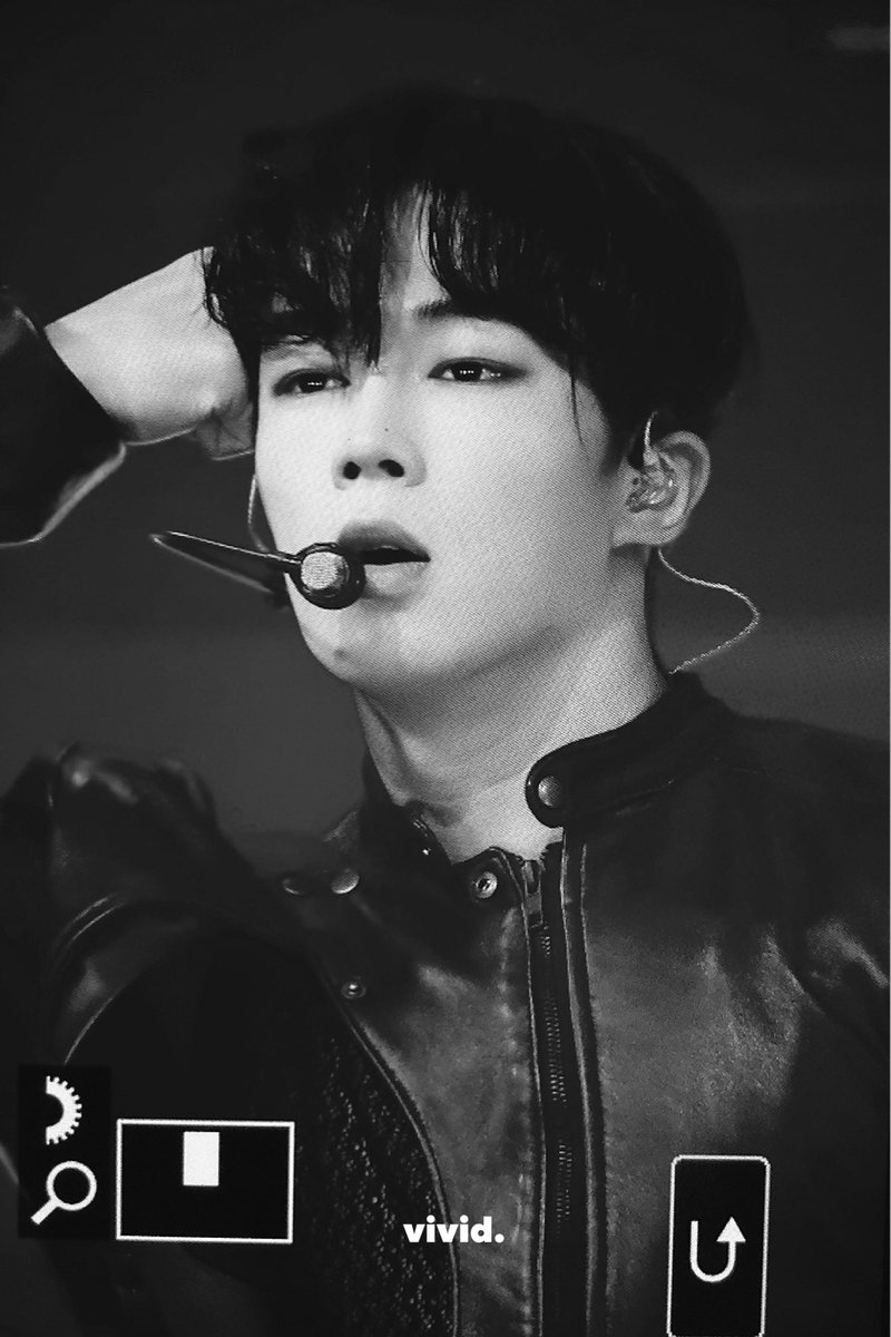 vivid_724's tweet photo. 211122 트라우마 쇼케이스
#다원 #DAWON #SF9 

꺄아아아아아아아아아아악…. https://t.co/4i4uSsAgju