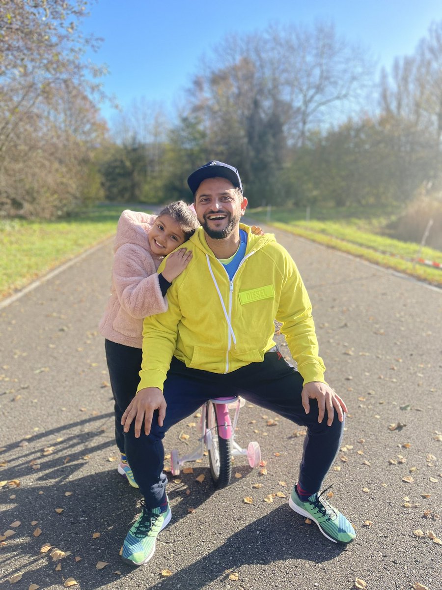 Suresh Raina🇮🇳 tweet media