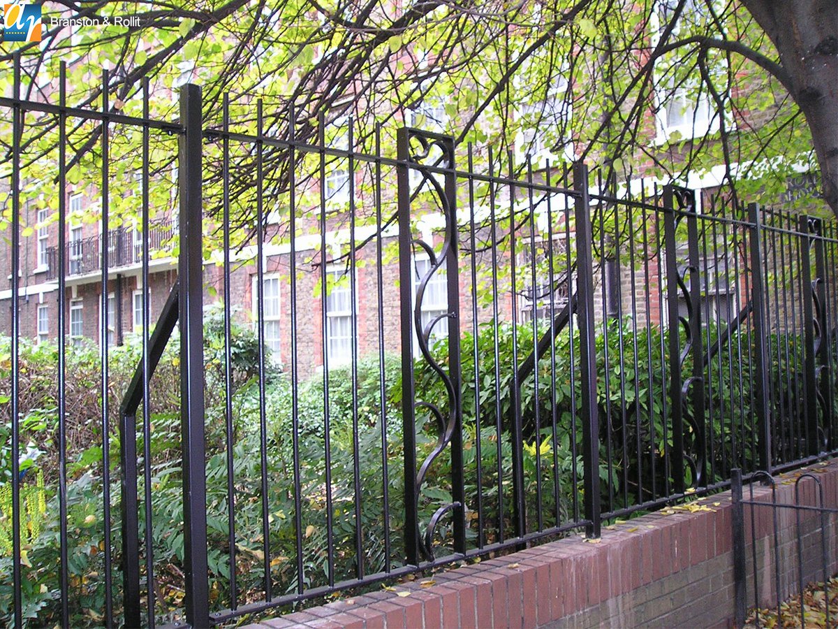AlphaRailLtd's tweet photo. Here at Alpha Rail we are experts in bespoke metal work. We have excellent relationships with many landscape architects and can offer purpose made metalwork to suit individual needs. Click the link in our bio to enquire!
-
#alpharail #metalwork #architecture https://t.co/hdItQlqo9L