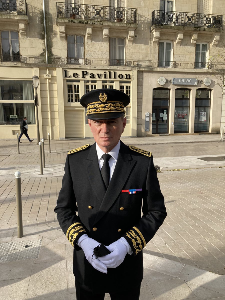 SebValente's tweet photo. Alain Bucquet, nouveau préfet des #Ardennes https://t.co/LCshjHTLUh