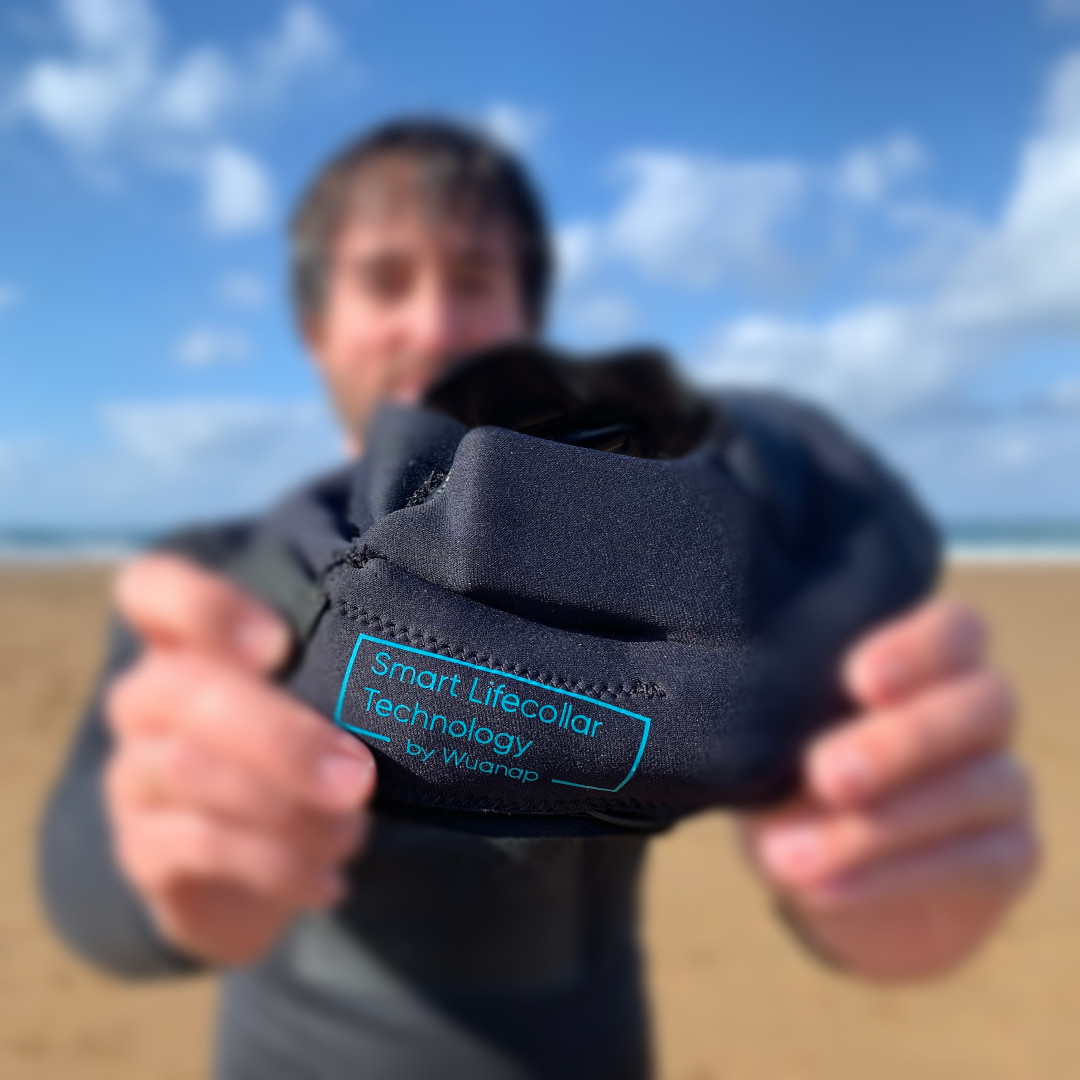 Wuanap_Official's tweet image. Our SmartLifecollar Technology is safe in the back side of Wuanap. The Automatic inflation system + the motherboard are located on your back. If a problem arises our motherboard will activate the inflation system so Wuanap will inflate automatically. wuanap.com