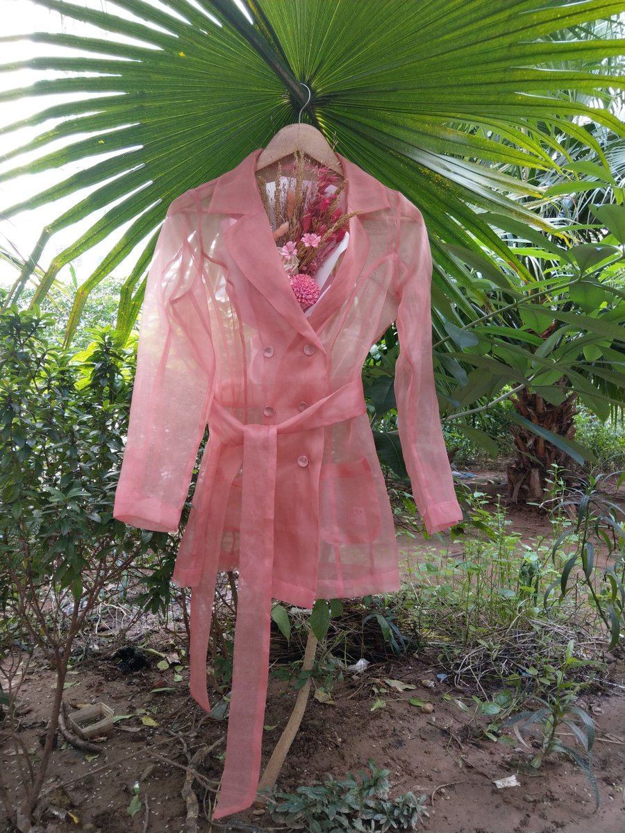 kimcatsilk's tweet photo. Silk organza jacket, silk organza blazer for women
https://t.co/oRZQZqtlwI
#silkorganza #silkorganzablazer #silkorganzacoat #silkorganzajacket https://t.co/h5iUlT6FnD