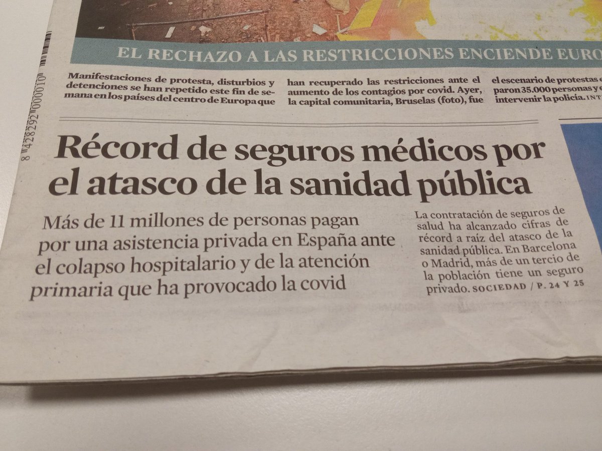 D_ArraZ's tweet photo. Deteriorar la sanidad pública tiene un motivo y unos intereses. https://t.co/Mw3POIRCRX
