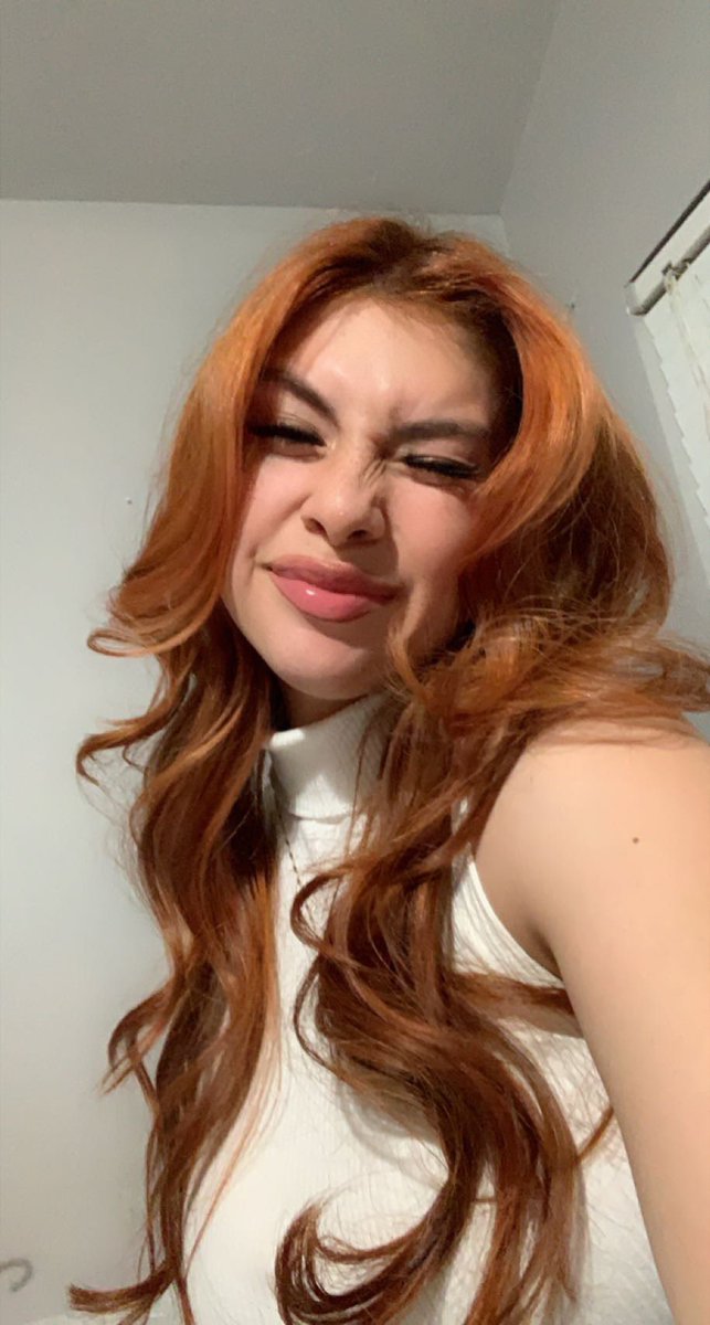 _dopeitsval_'s tweet photo. 👩🏻‍🦰 https://t.co/KMEQfzlYVV