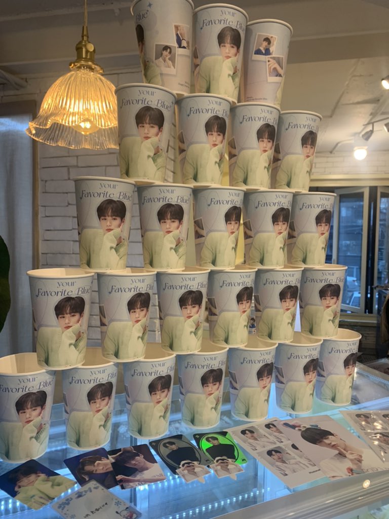 _O1112O's tweet photo. 어쩜.. 코코가 사랑하는 날들만...
  ㄴ안사랑하는날이언젠데•• https://t.co/KEMpuQ1iWA