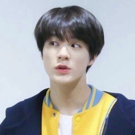 jb ·ᴗ· tweet media
