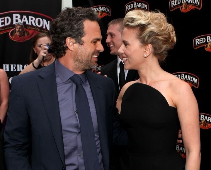 Happy birthday to mark ruffalo and scarlett johansson   