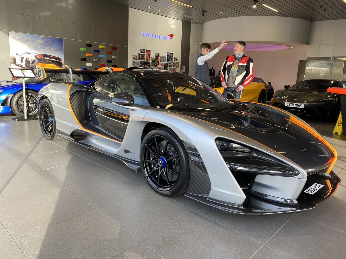 XJRT1964's tweet photo. Time to wash off all that road crap from last Thursday after a visit to McLaren 😎 #nottobuy https://t.co/5gKcAAYjnB