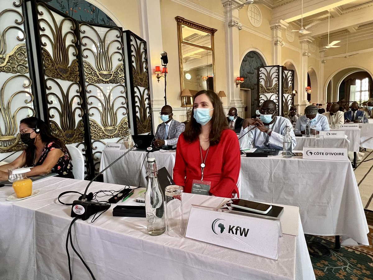 ARC Ltd brings all stakeholders (members &amp;partners) together in an extraordinary 2-Day Retreat at Victoria Falls, Zimbabwe. Themes explore benefits, impacts, challenges, lessons from pool participation &amp;expectations from ARC &amp;how to remain relevant to members needs.<a href="/ndlovu_lesley/">Lesley Ndlovu</a>