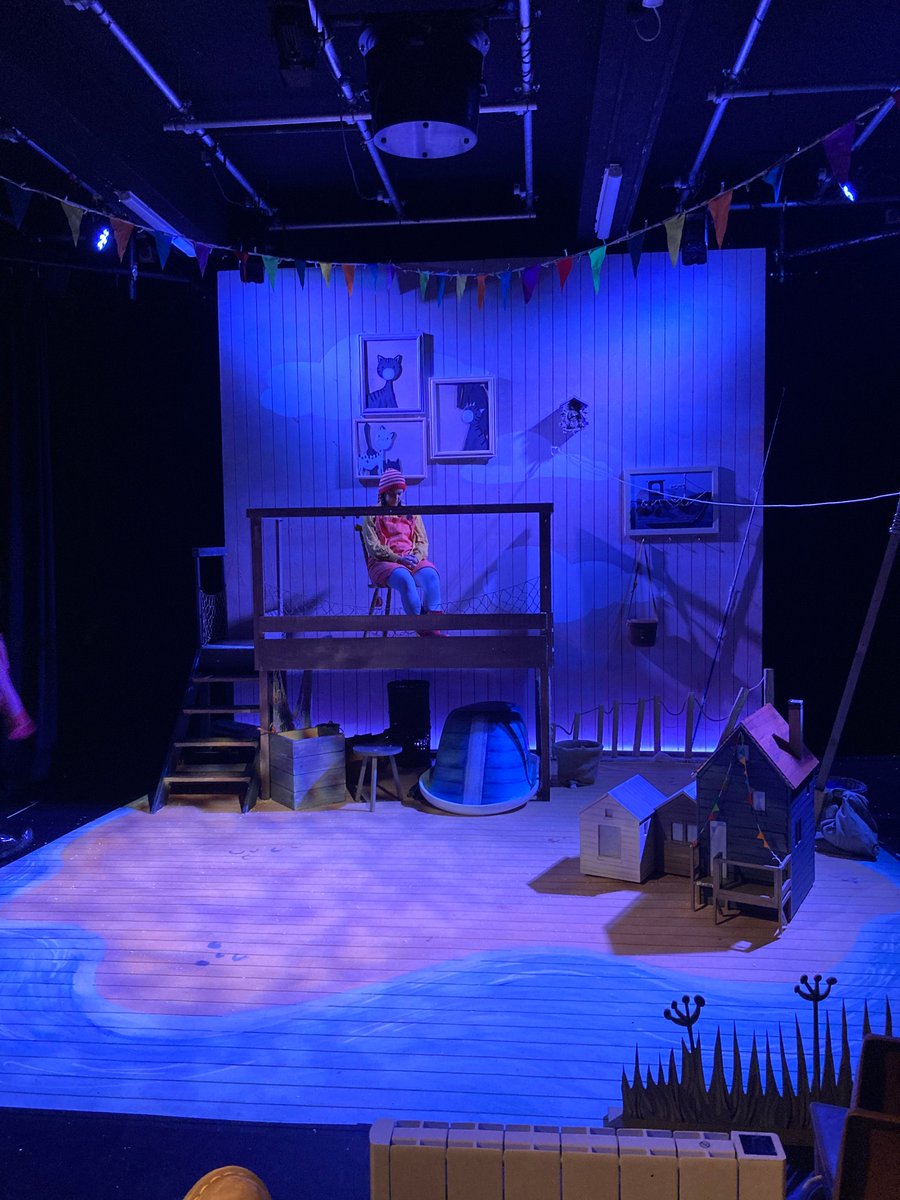 PLS_Leeds's tweet image. Friday saw the start of #latstormwhale at 
@LittleATheatre with @yorktheatreroyal, @marlowetheatre &amp;amp; @enginehousetheatre. We're so incredibly touched that the Christmas run is dedicated to the memory of our Jason. It was the last show that he lit as their #lighting designer.