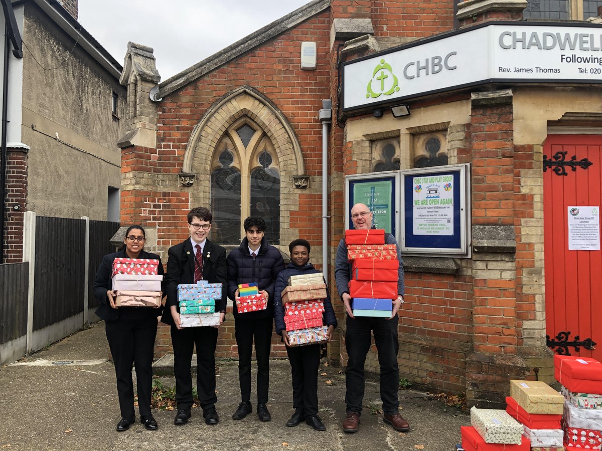 Palmer_Catholic's tweet image. 49 shoeboxes filled, wrapped and delivered for #operationchristmaschild.  Big team effort, well done everyone for supporting this project!  We will find out in March which country our shoeboxes travelled to #showboxes #samaritanspurse #christmas
