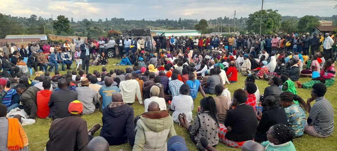 alankosgey's tweet photo. 1/ Weekend Pay was at Kabiyet Area where I fellowships with the faithful and later had a tet-a-tet with them on my way back. 
It was great pleasure to have a talk with the wananchi representatives &amp; heads from the region with logical concerns that form part of my course. https://t.co/IiToIBI1fU