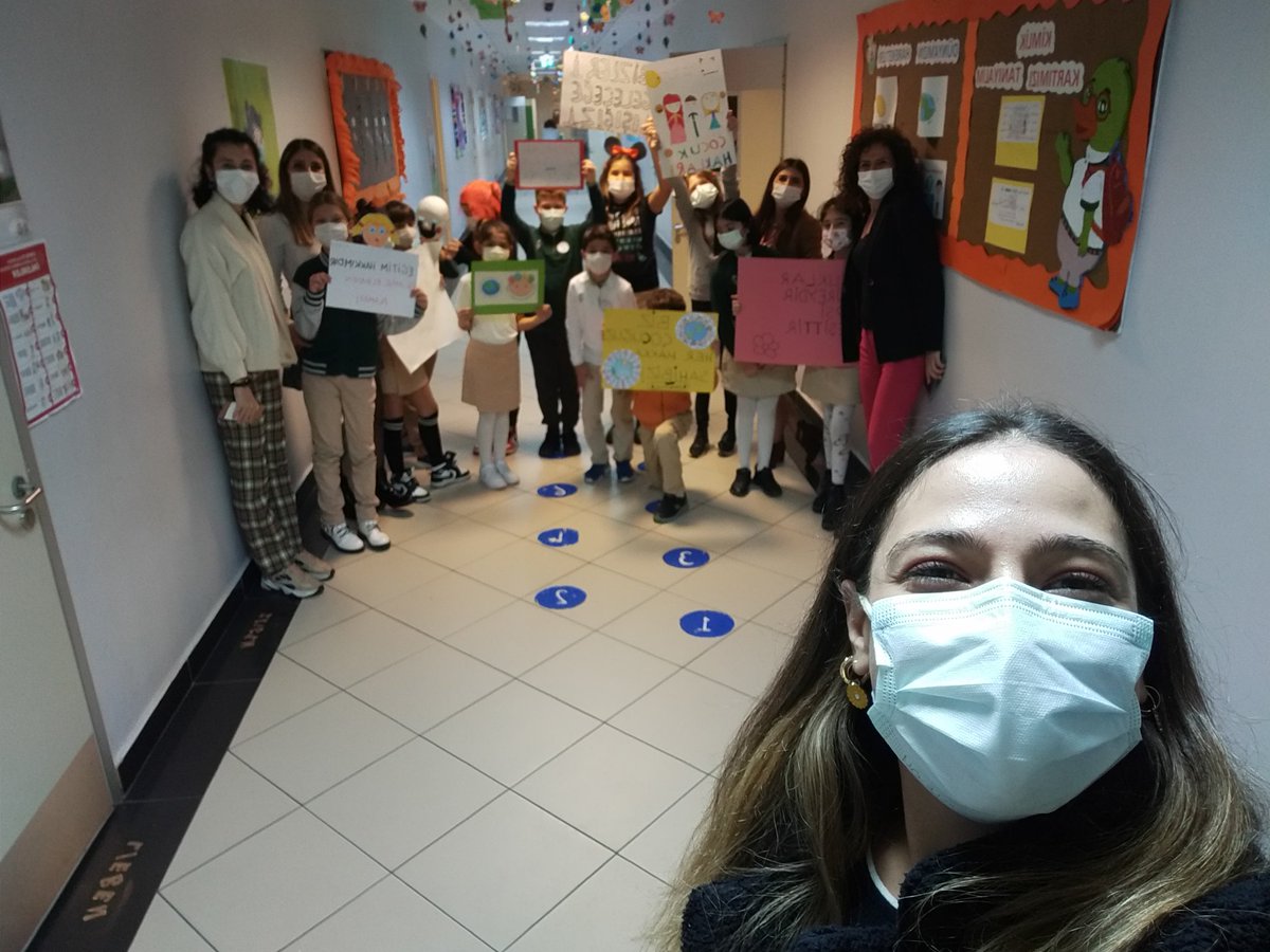 AksuMrym's tweet photo. Her çocuk özeldir, her çocuğun hakları vardır. Çocuk hakları gününüz kutlu olsun çocuklarım 💕 @CekmekoyI @peliNBym https://t.co/BeKTUQ8EUQ