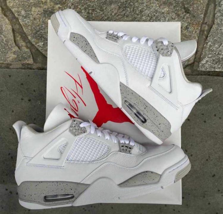 WhatsApp me 0209027386