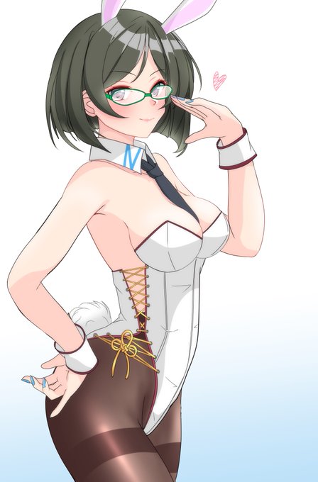 色塗り練習
艦隊の頭脳バニィ霧島💕 