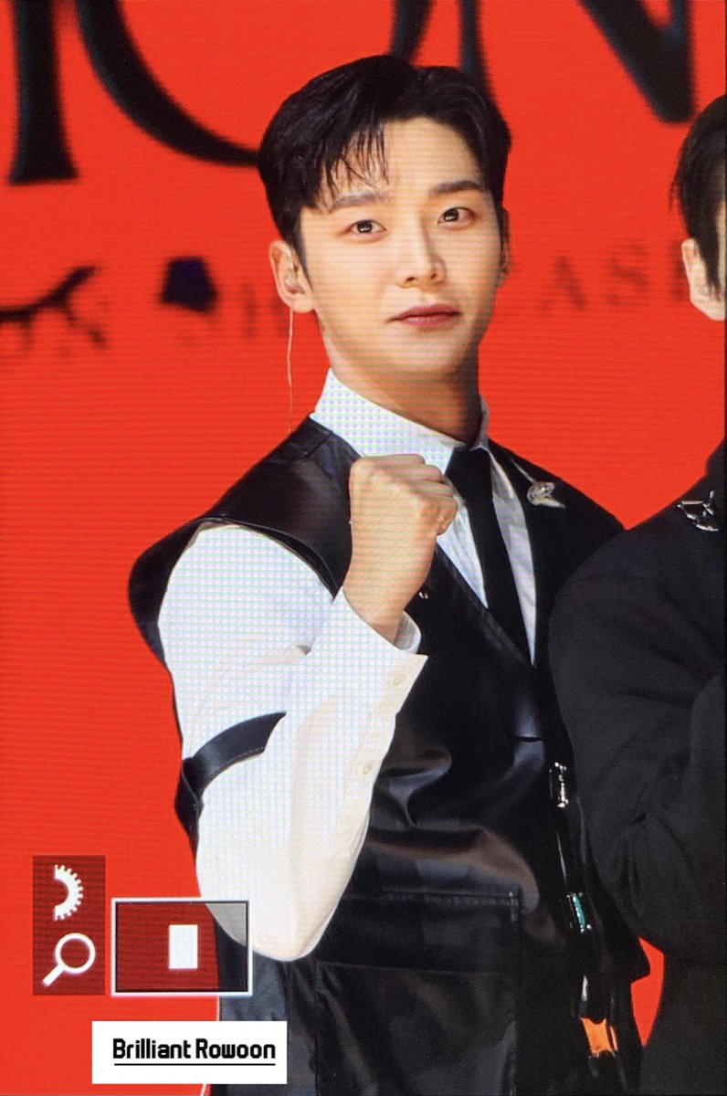 BRILLIANTROWOON's tweet photo. 20211122 Trauma 미디어쇼케 프리뷰
이따보자♥
#SF9 #에스에프나인 #ROWOON #로운 #김로운 #김석우 https://t.co/0DC7iyvkNK