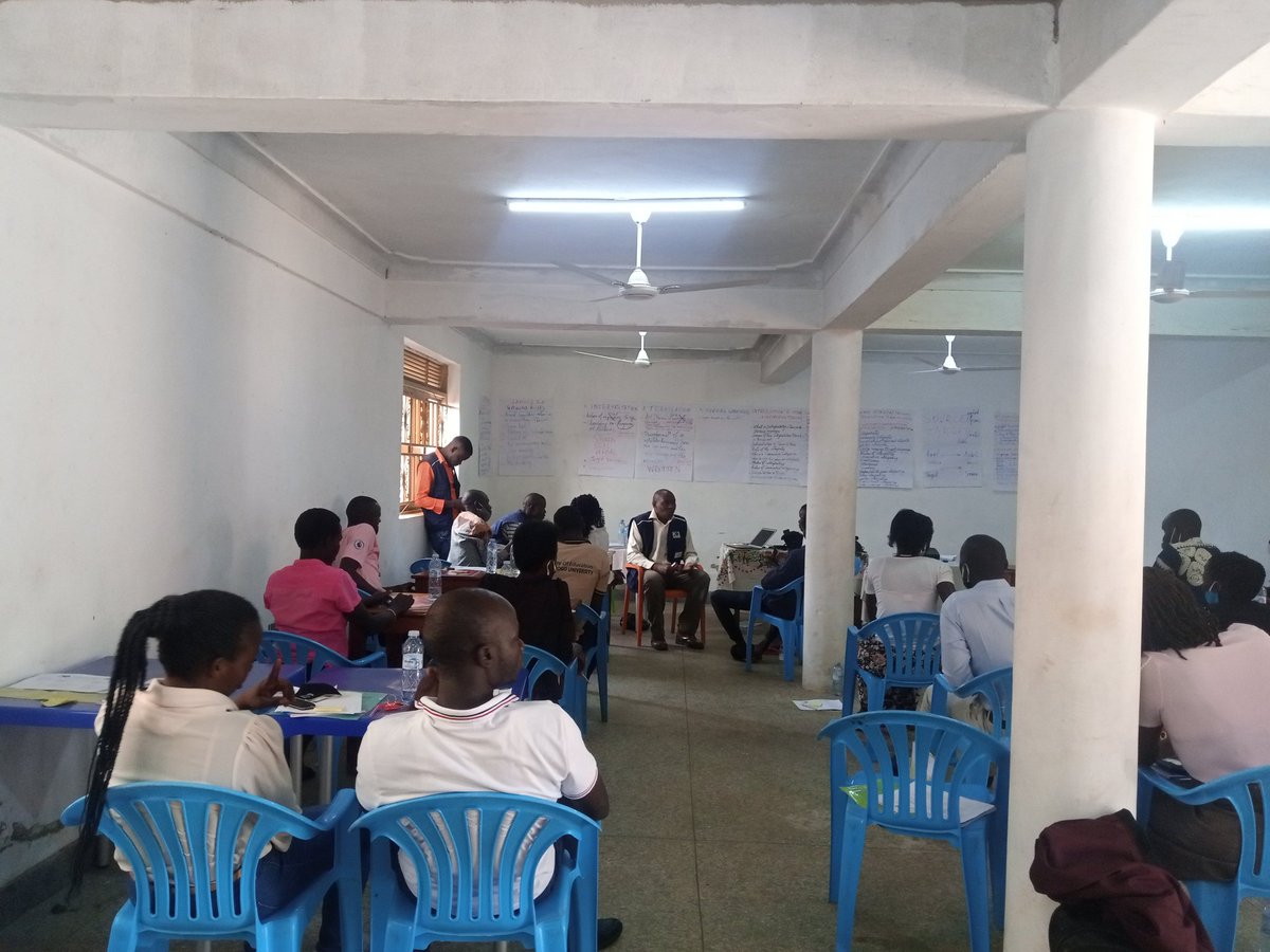 anociate1's tweet photo. Conducting a community interpreters training in Kitgum for selected participants from Lamwo. It's a 6-day training with 24(11F, 13M) participants @NLinUganda @refugeelawproj @okot_peterson @AbaleAndrew https://t.co/ydkh77ZO9r