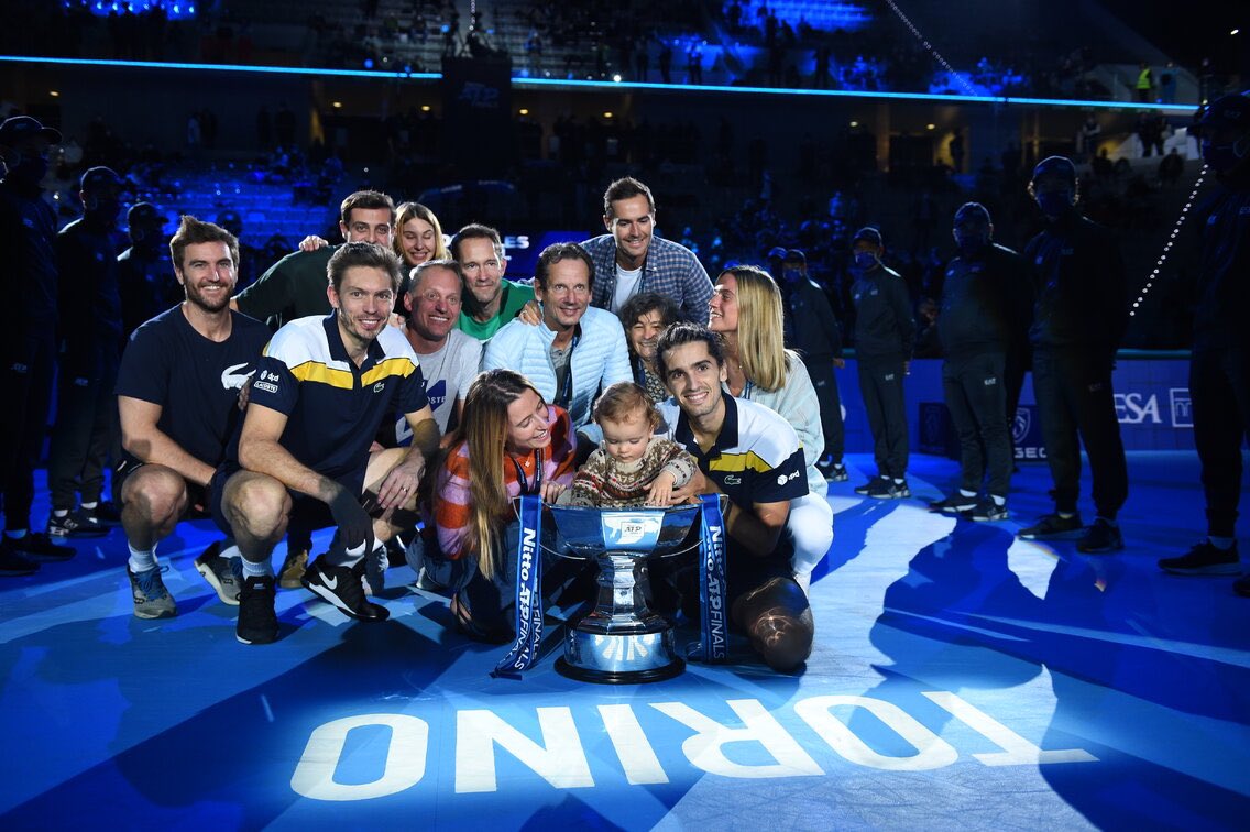 nmahut's tweet photo. Quelle semaine au Masters @atptour ! 20e titre en double avec @p2hugz. Un immense pour votre soutien, vos messages d’encouragements. A peine le temps de savourer et on repart pour la @DavisCup @FFTennis #team 🎾👊🏻 https://t.co/CgOqTl7H9O